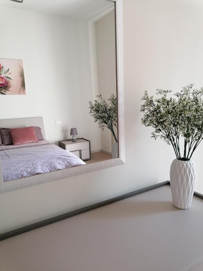 V & G House Apartment Verona Bagian luar foto